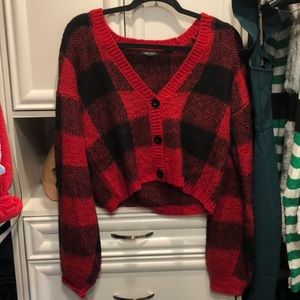 Women’s holiday sweater